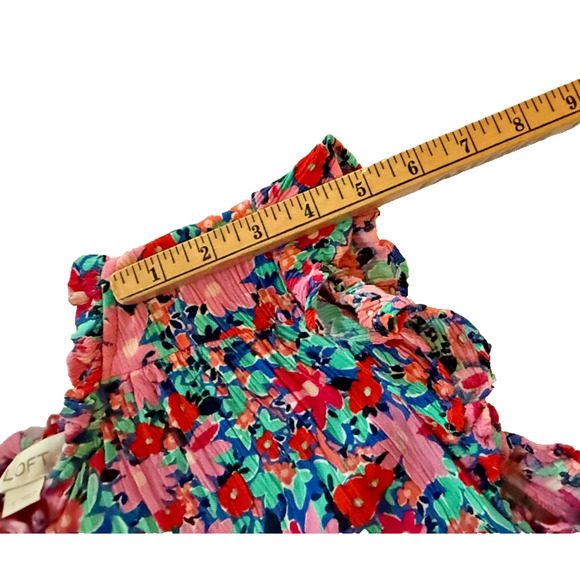 Women's Flutter Sleeve Ruffle Neck Top by LOFT Small Colorful Floral Light Airy - Picture 3 of 6